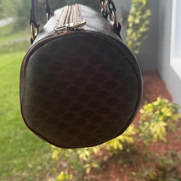vintage Celine Macadam barrel bag w/ inside stain - Picture 5 of 12